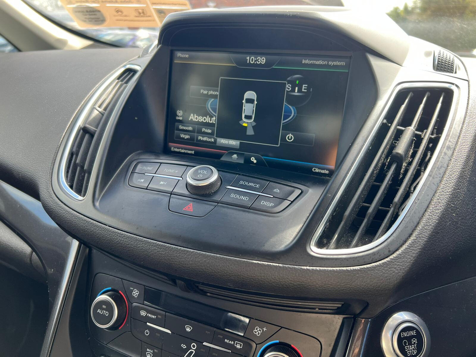 2015 Ford C-Max - image 13