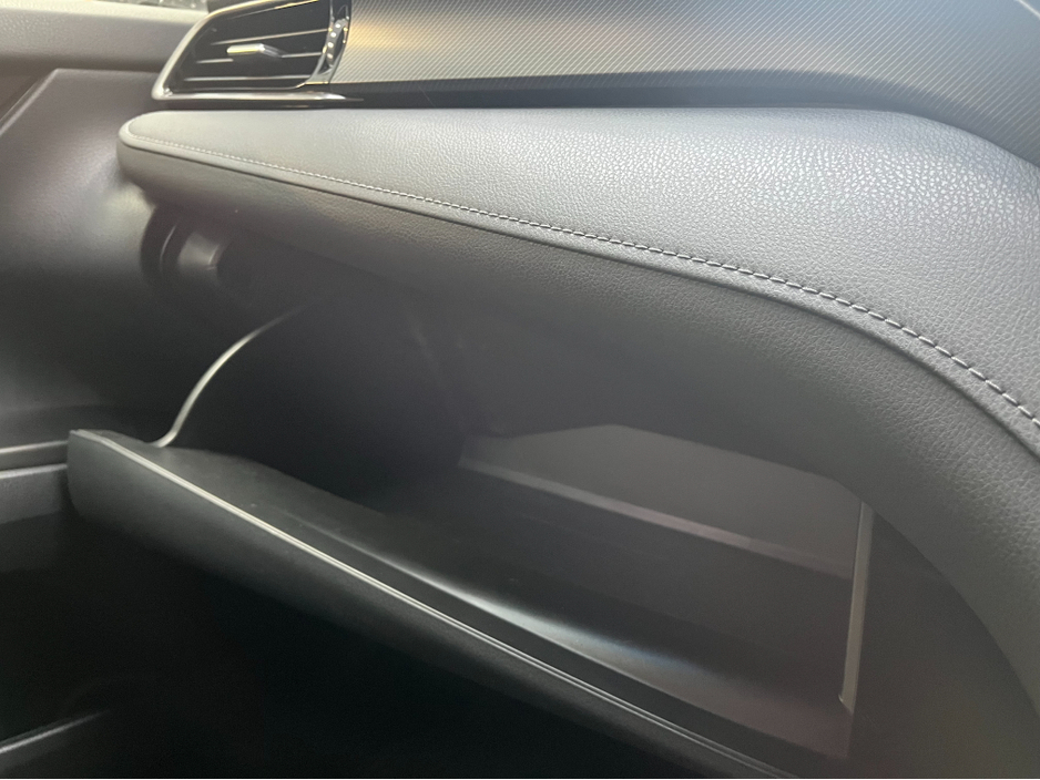 2023 Toyota Camry - image 17