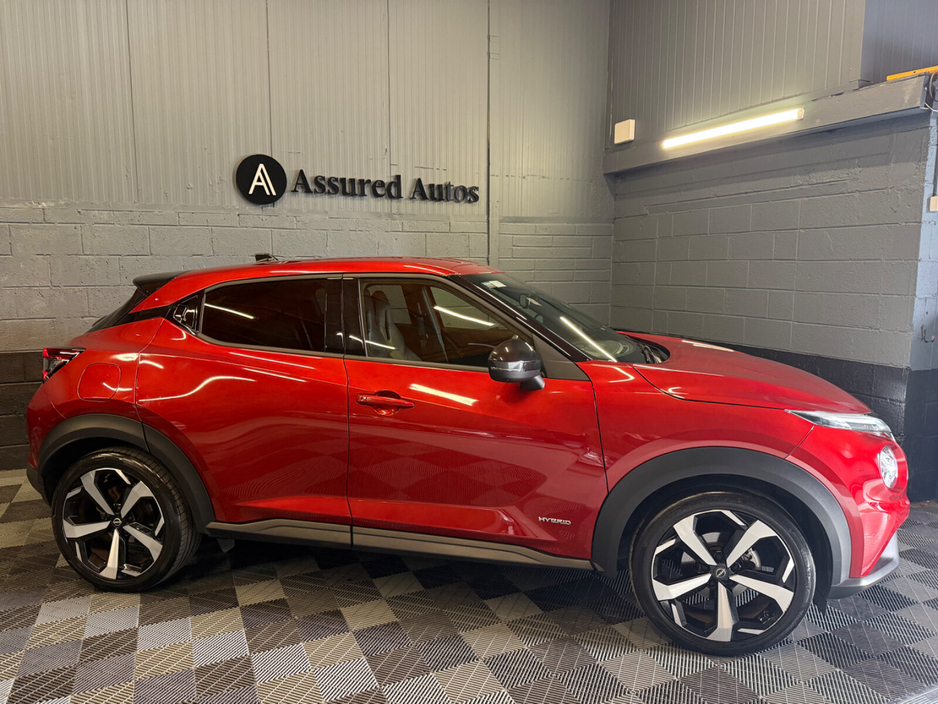 2023 Nissan Juke - image 2