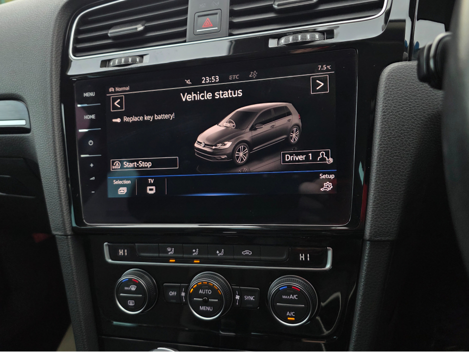 2017 Volkswagen Golf ( 172 REG )1.4 TSI HIGHLINE ALCANTARA SEATS CARPLAY ANDROID AUTO BLIND SPOT LANE ASSIST €17,950