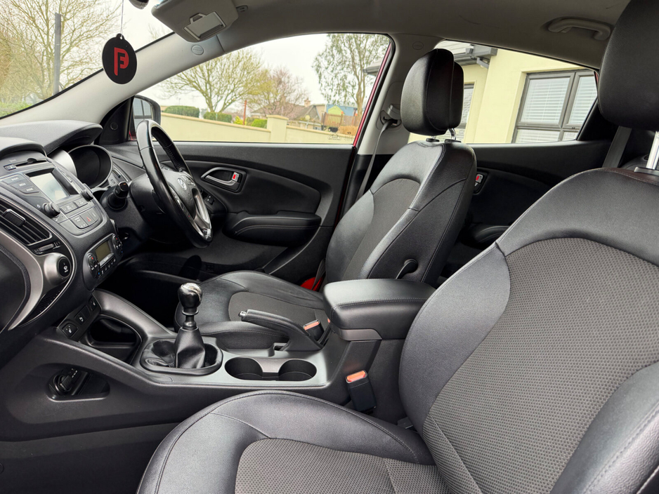 2015 Hyundai ix35 - image 13