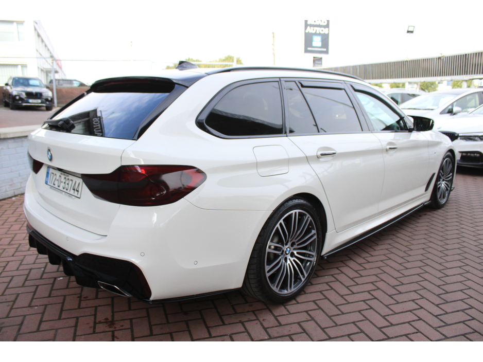 2017 BMW 5 Series 523DM-SPORT PLUS PACK AUTOMATIC // LOADS OF EXTRAS // STUNNING CAR WITH ONLY 137,000 KMS // BUY WITH CONFIDENCE AA AND SIMI APPROVED DEALER 2015 // FINANCE ARRANGED // ALL TRADE INS WELCOME  // €26,950