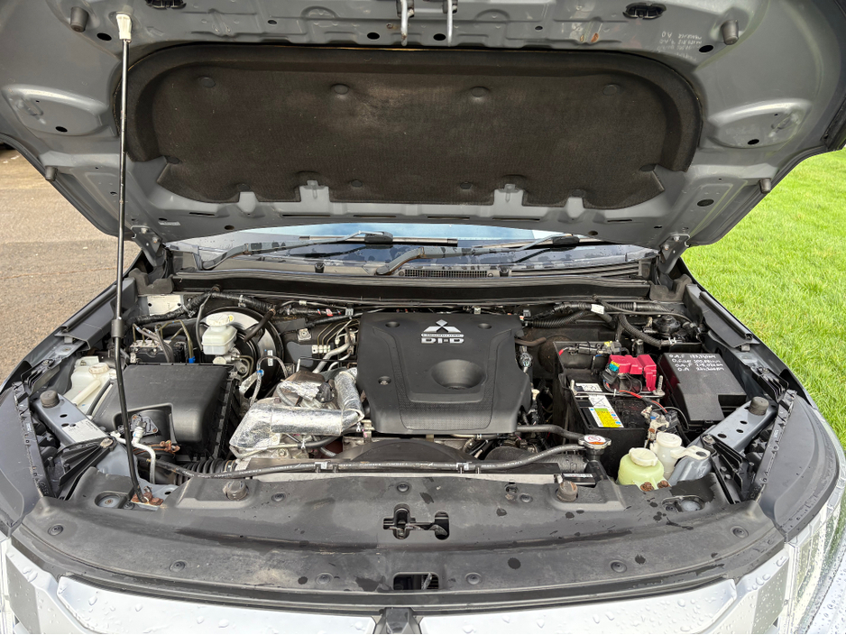 2020 Mitsubishi L200 INSTYLE  AUTO CREWCAB PICK UP