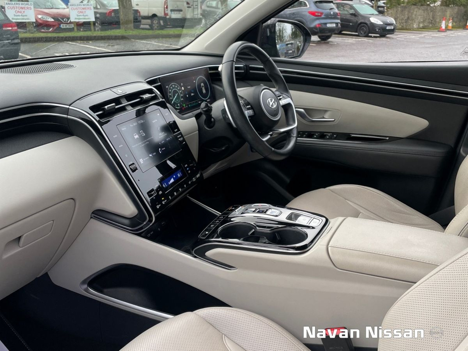 2022 Hyundai Tucson 4WD Executive PHEV Auto
