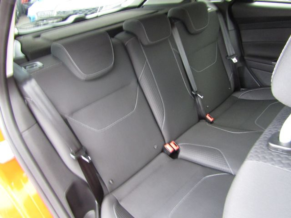 2016 Ford Focus 1.0 Zetec Ecoboost 100PS 5DR €9,950