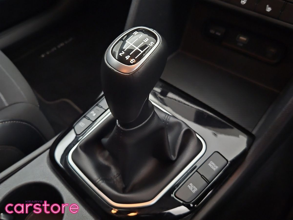 2023 Kia Sportage - image 19