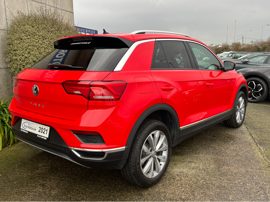 2021 Volkswagen T-Roc STYLE AUTOMATIC 2.0 DIESEL //LOW MILES//REVERSE CAMERA//KEYLESS ENTRY//ADAPTIVE CRUISE CONTROL// €25,950