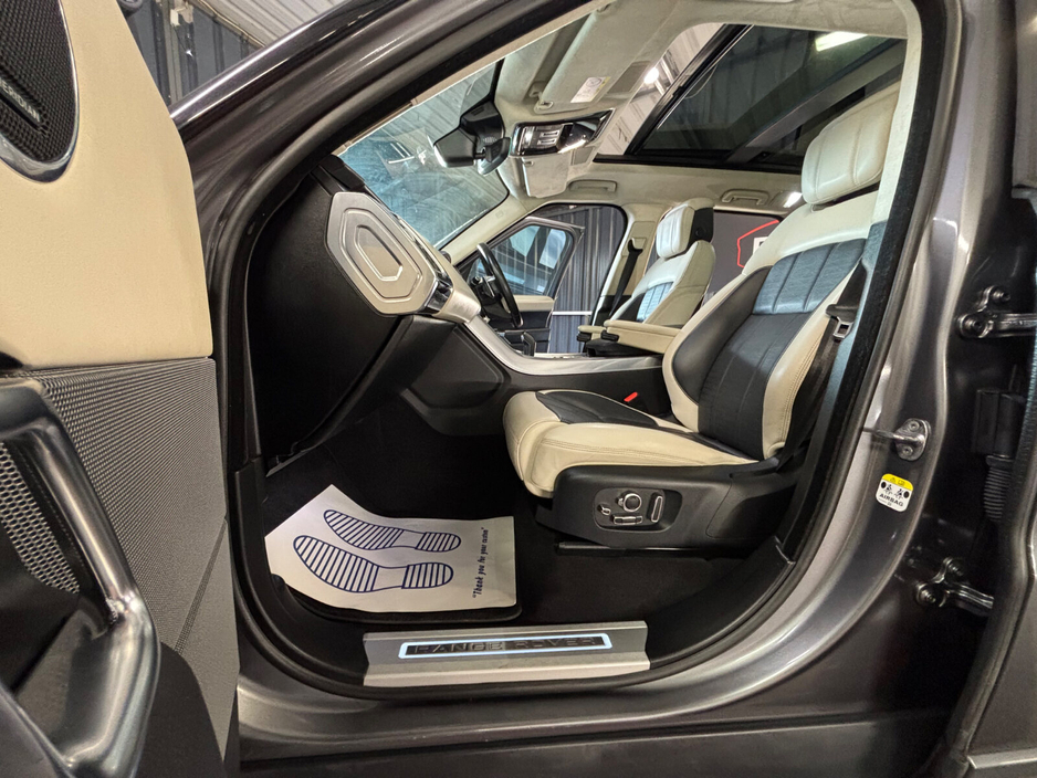 2019 Land Rover Range Rover Sport - image 20
