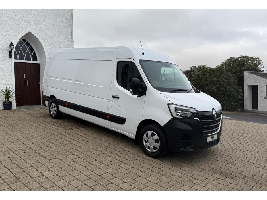 2022 Renault Master 135  BUSINESS NO VAT €22,750