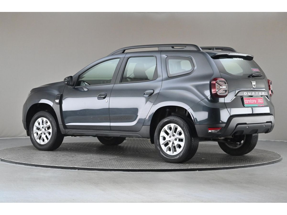 2022 Dacia Duster - image 6
