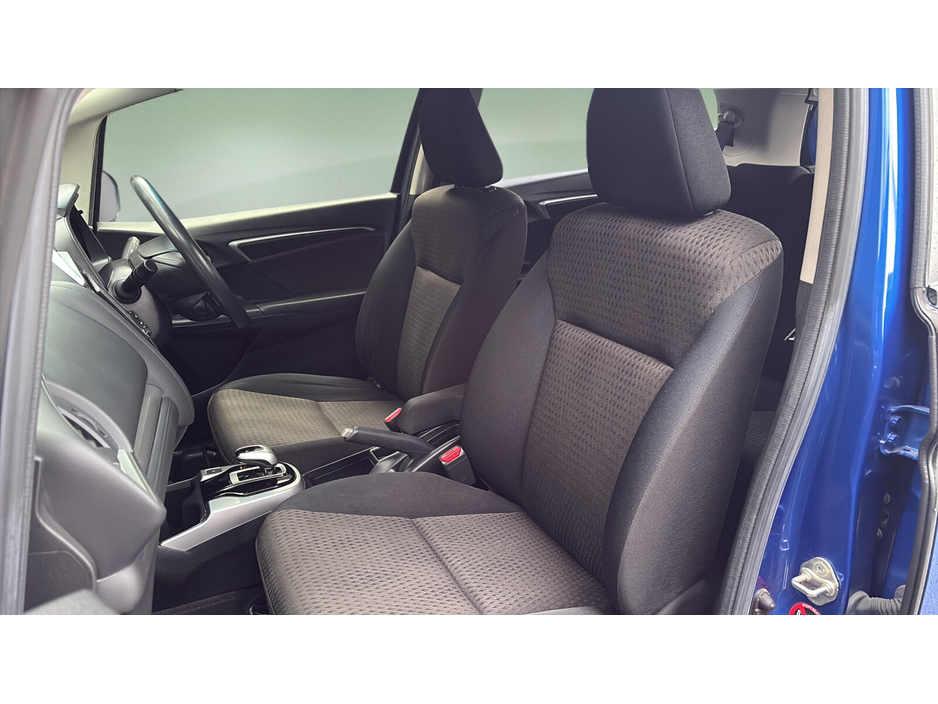 2017 Honda Fit  €11,390