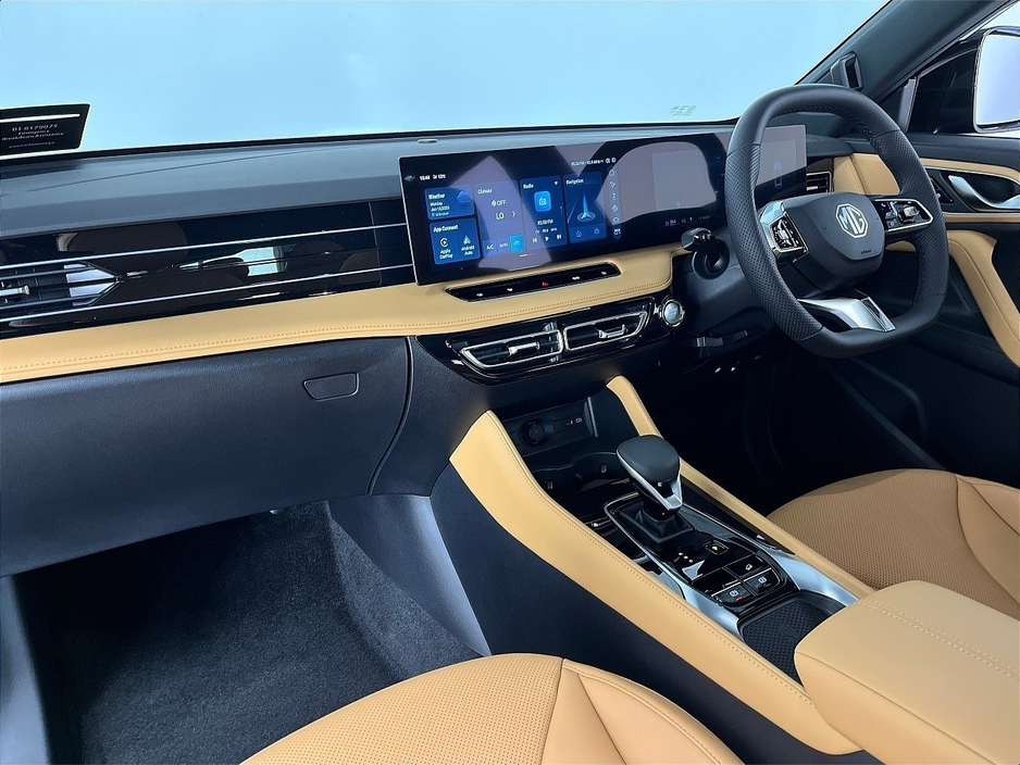 2025 MG HS - image 32