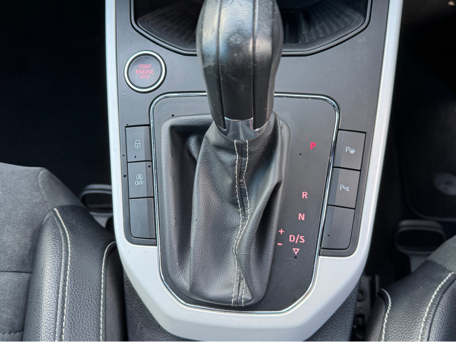 2020 SEAT Arona Automatic Petrol €17,500