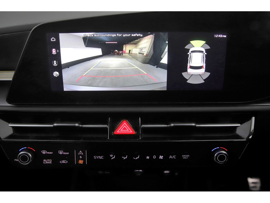 2023 Kia Niro - image 21