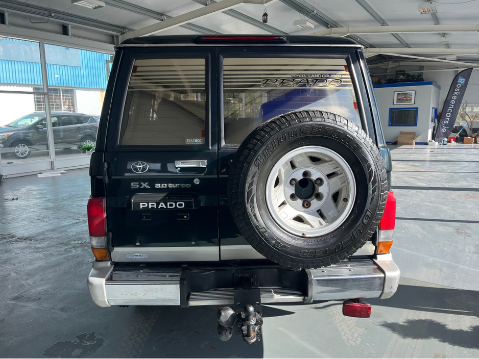 1995 Toyota Landcruiser - image 3