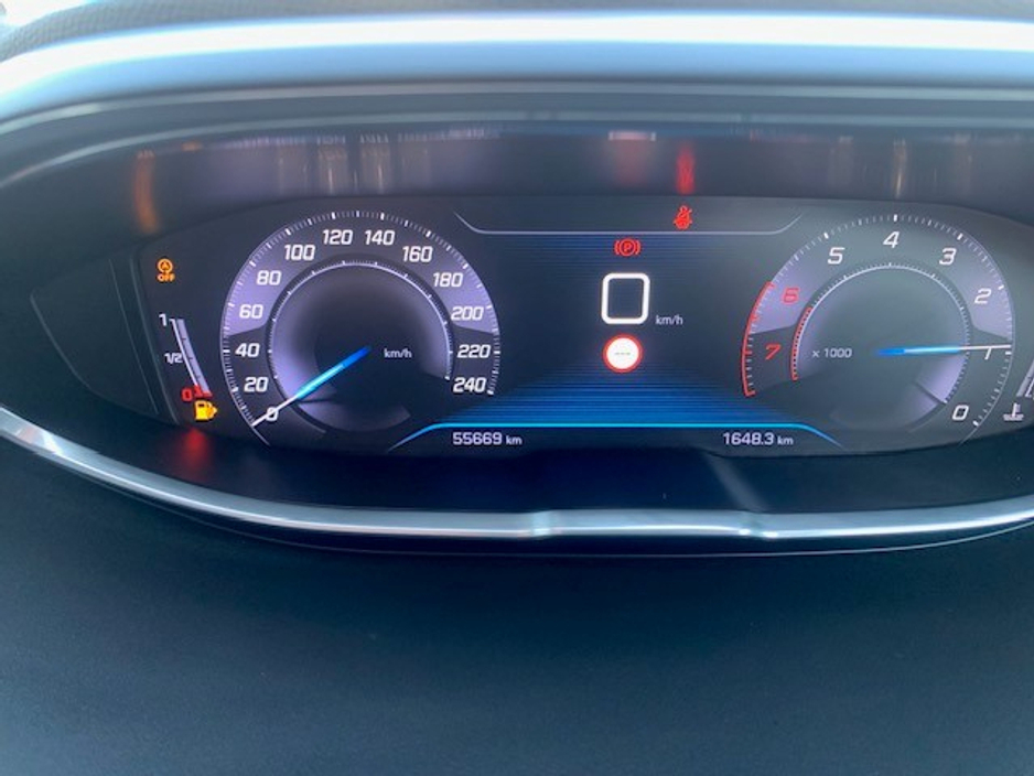 2019 Peugeot 3008 - image 14