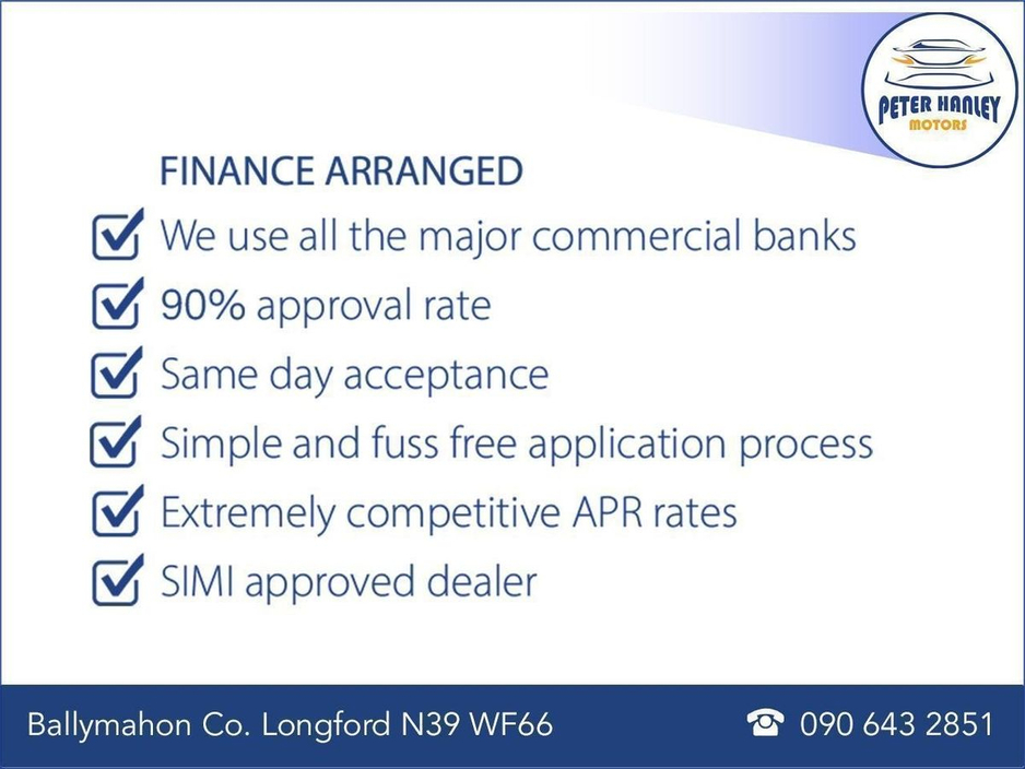 2016 Ford Fiesta - image 3