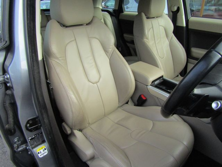 2014 Land Rover Range Rover Evoque - image 14