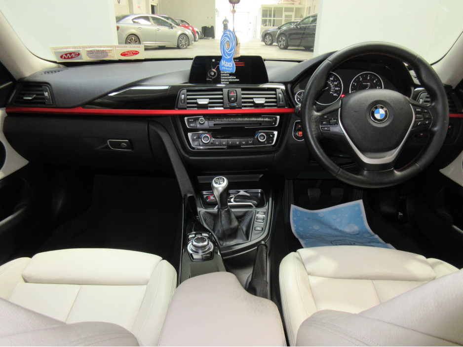 2017 BMW 4 Series - image 11