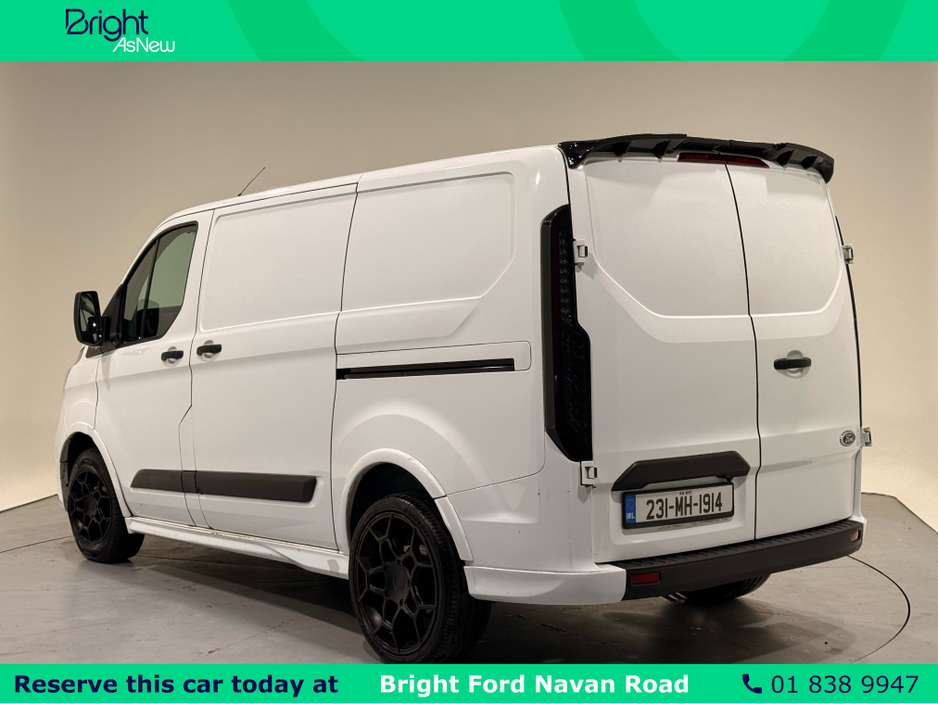 2023 Ford Transit Custom - image 11