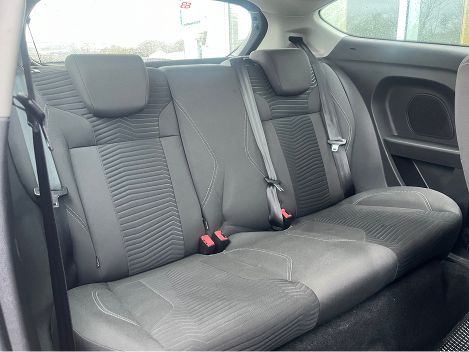 2016 Ford Fiesta 1.25 ZETEC 82PS 3DR €9,500