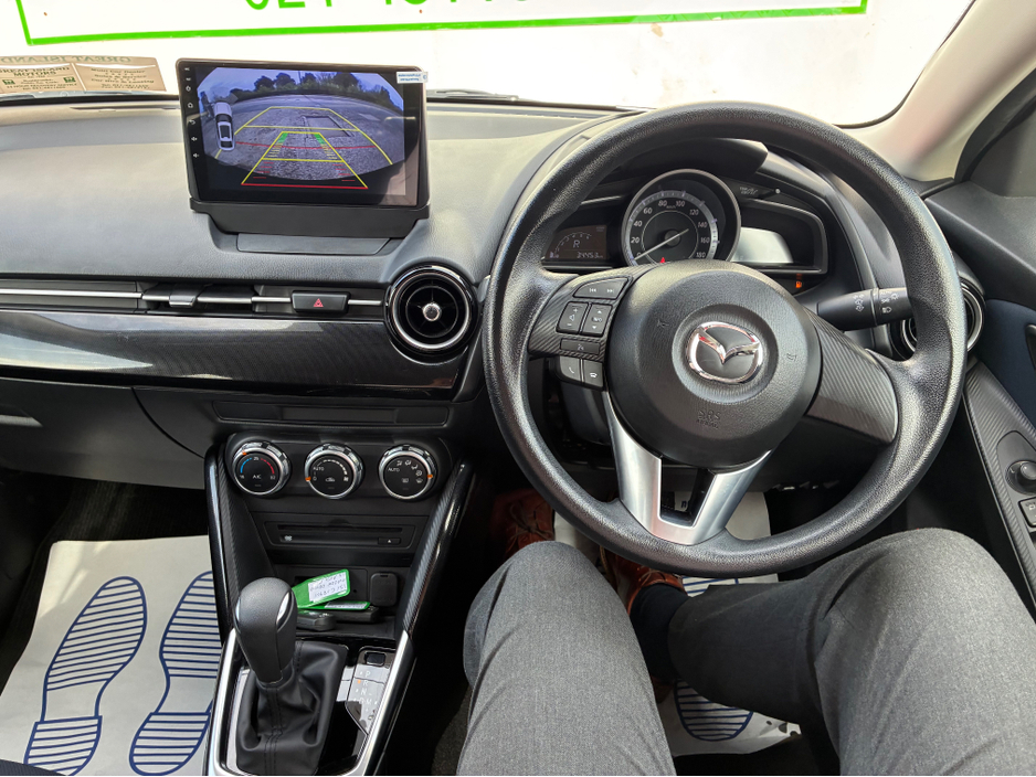 2015 Mazda Demio - image 21