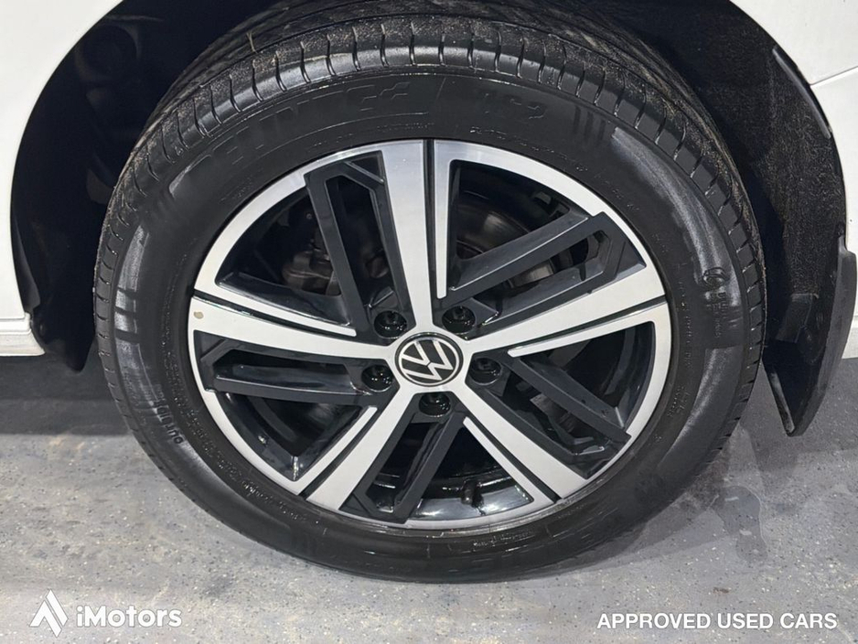 2021 Volkswagen Caddy - image 11