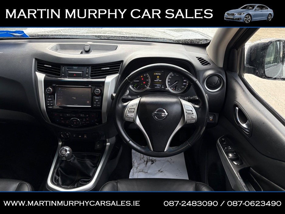 2016 Nissan Navara - image 13