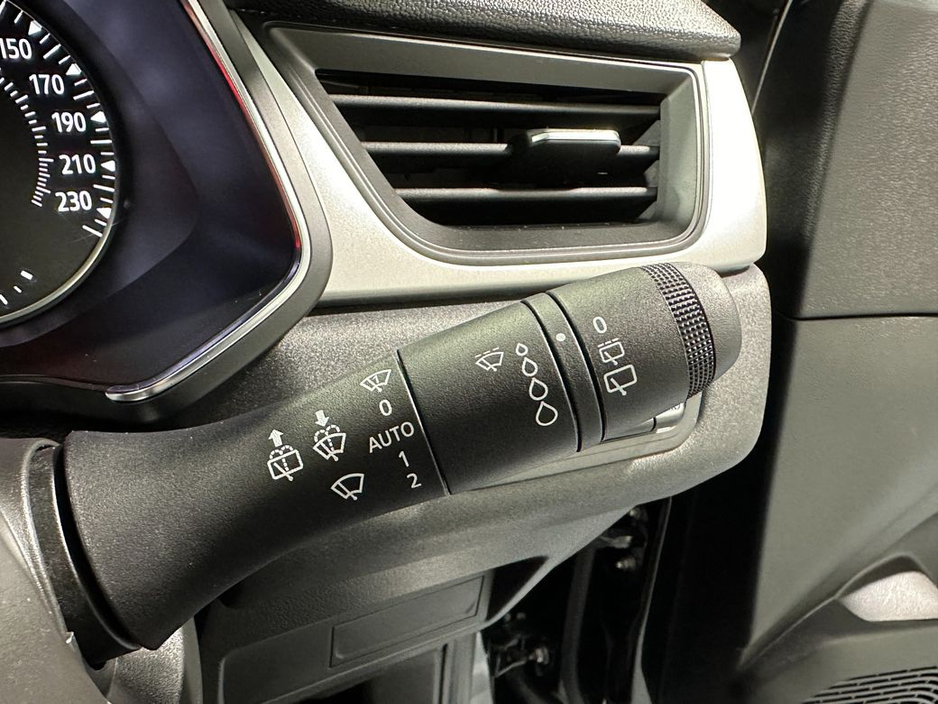 2022 Renault Captur Iconic Edition 1.0 Petrol 222 €17,250