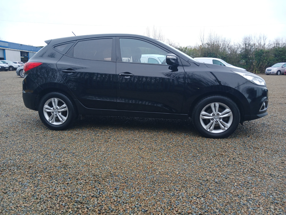 2013 Hyundai ix35 1.7 Diesel Celebration LE 2WD 115hp €5,995