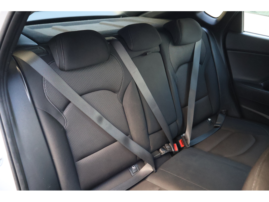 2018 Hyundai i30 FASTBACK 5DR Low Mileage Huge Spec! €14,495