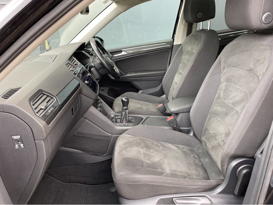 2019 Volkswagen Tiguan - image 7