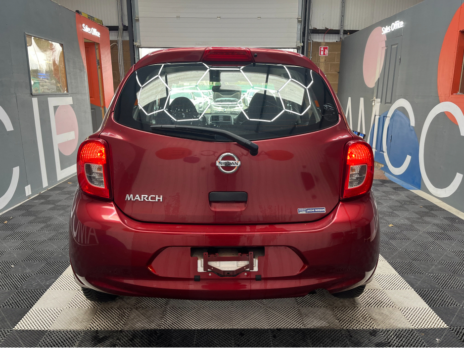 2016 Nissan March - image 3