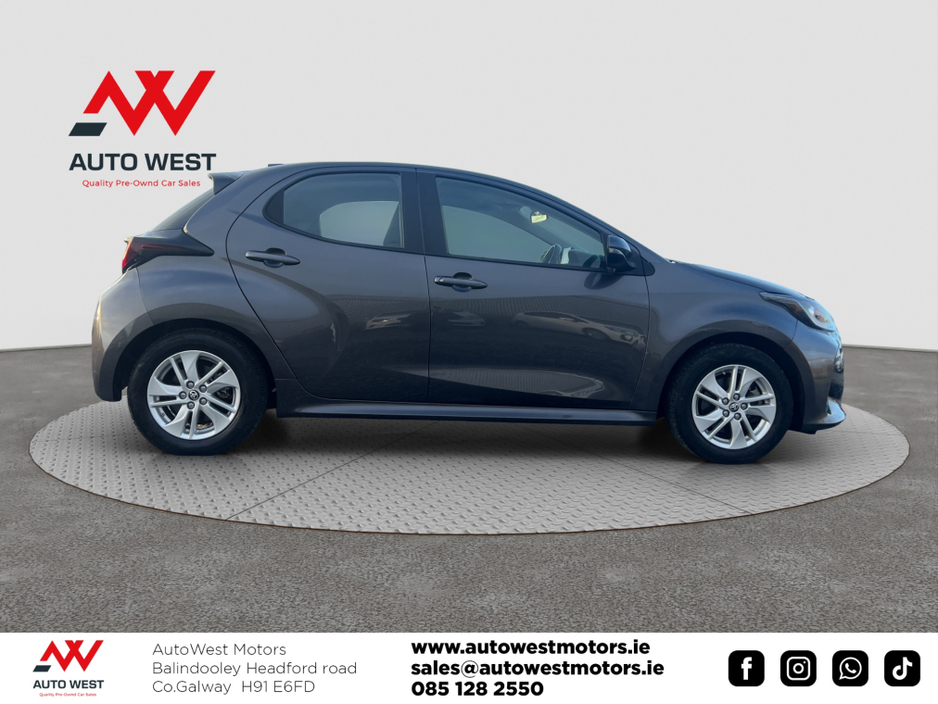 2022 Toyota Yaris 2022 Toyota Yaris 1.5 Self-Charging Hybrid €19,750