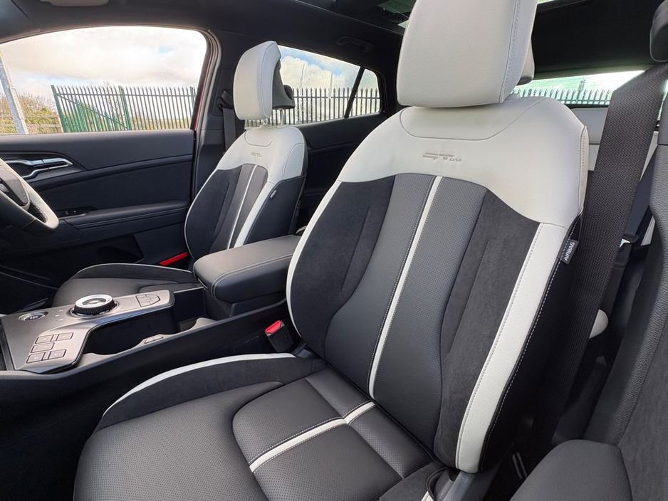 2026 Kia Sportage - image 11