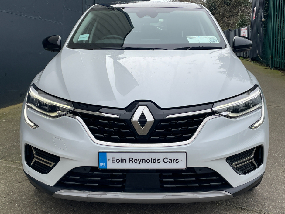 2023 Renault Arkana TCE 140 AUTO TECHNO 5DR LOW KMS AS NEW! €25,995