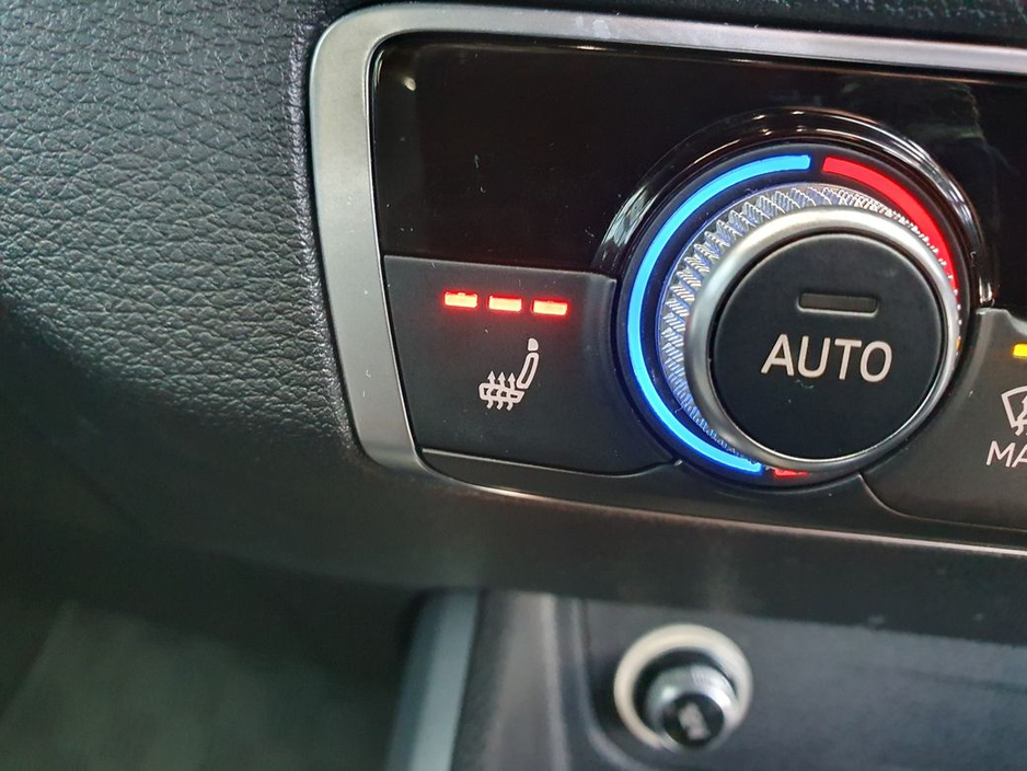 2018 Audi Q2 S-LINE * HALF LEATHER * 1.0 TFSI AUTOMATIC €21,950