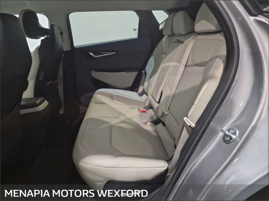 2022 Kia EV6 - image 12