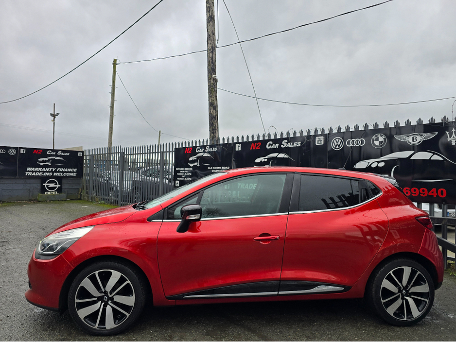 2016 Renault Clio - image 4