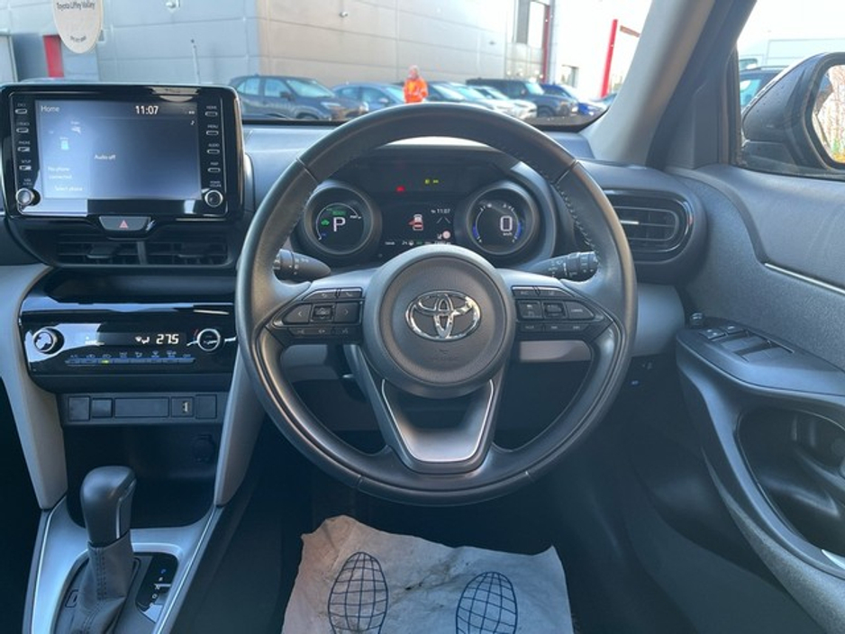 2022 Toyota Yaris Cross CR CROSS LUNA 4DR AUTO €24,950