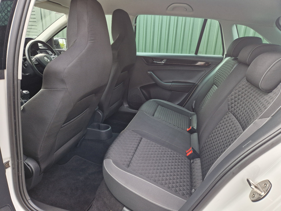2018 Skoda Rapid - image 16