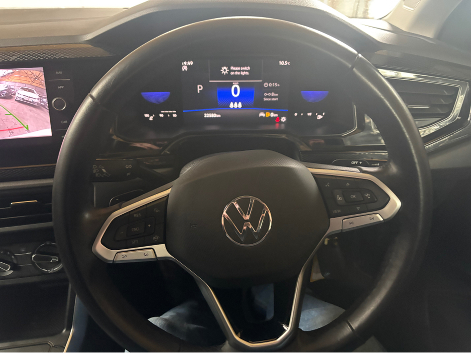 2022 Volkswagen Polo - image 14