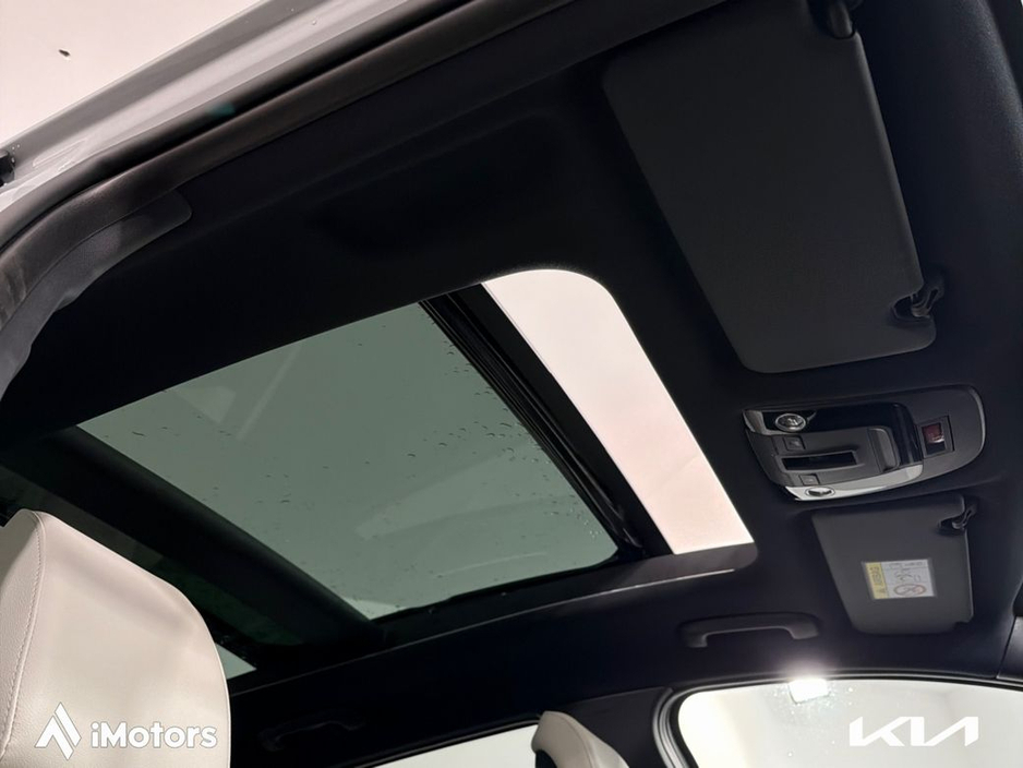 2026 Kia Sportage - image 21