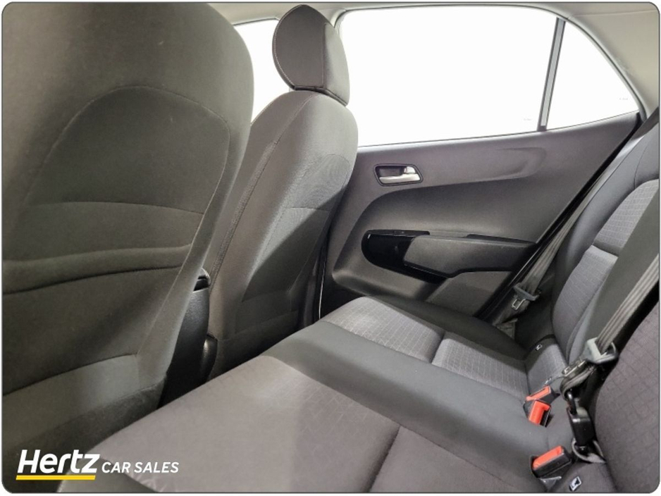 2023 Kia Picanto - image 13