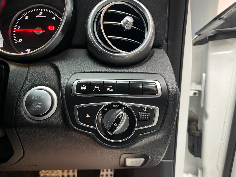 2017 Mercedes-Benz C Class - image 12