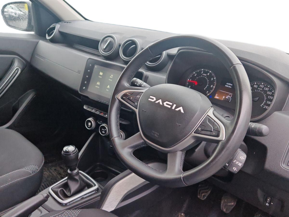 2024 Dacia Duster - image 6