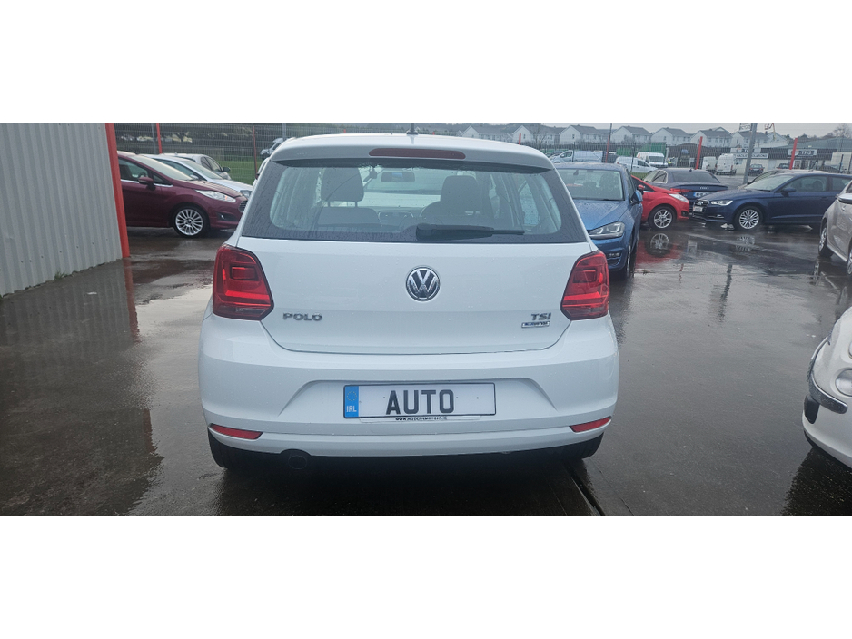 2015 Volkswagen Polo AUTOMATIC 1.2 COMFORTLINE DSG LOW KMS €10,450