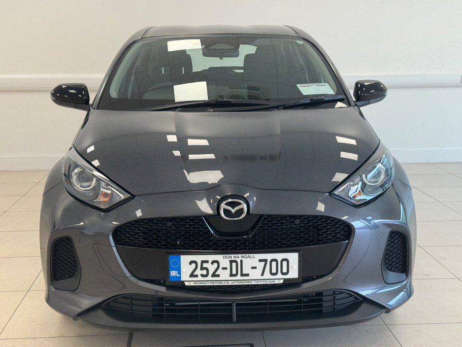 2025 Mazda Mazda2 - image 2