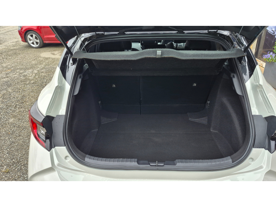 2021 Toyota Corolla - image 13