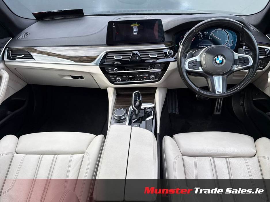 2018 BMW 5 Series - image 10